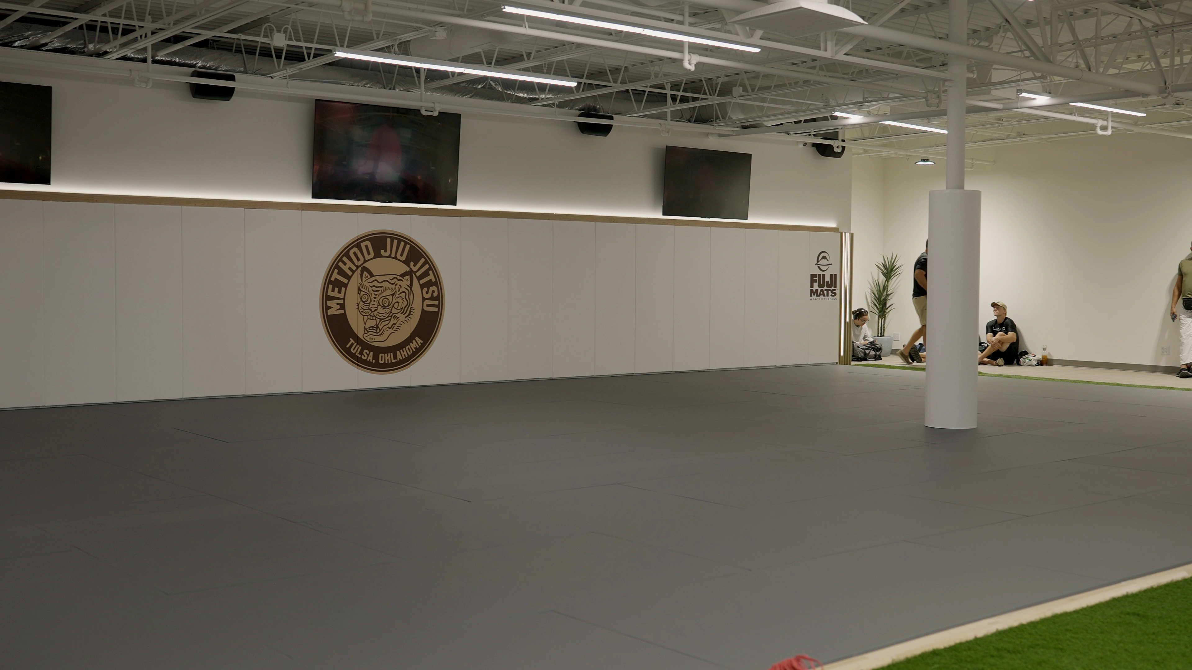 Method Jiu-Jitsu training floor